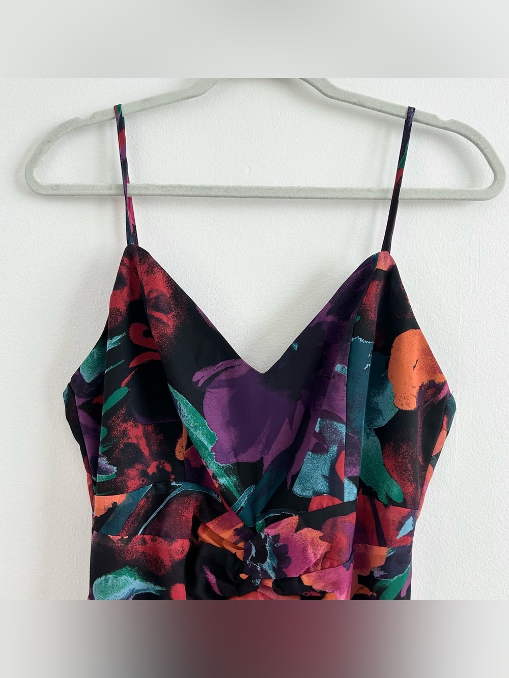 Lulus Beautiful Entrance Multi Floral Twist-Front Midi Dress in Multi Floral - L - Picture 3 of 14
